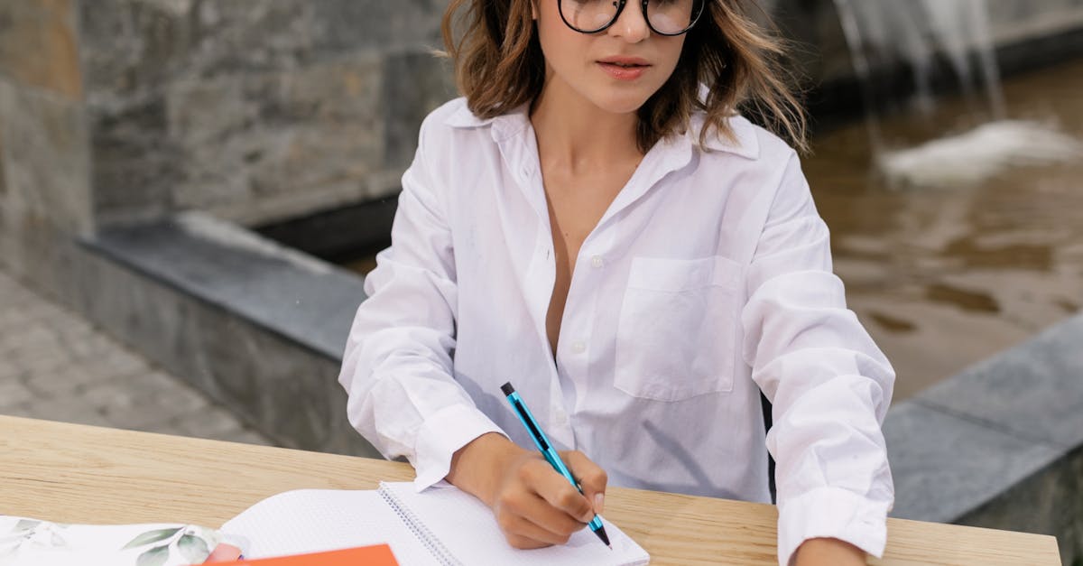 Creative Storage Solutions with Décor in Mind